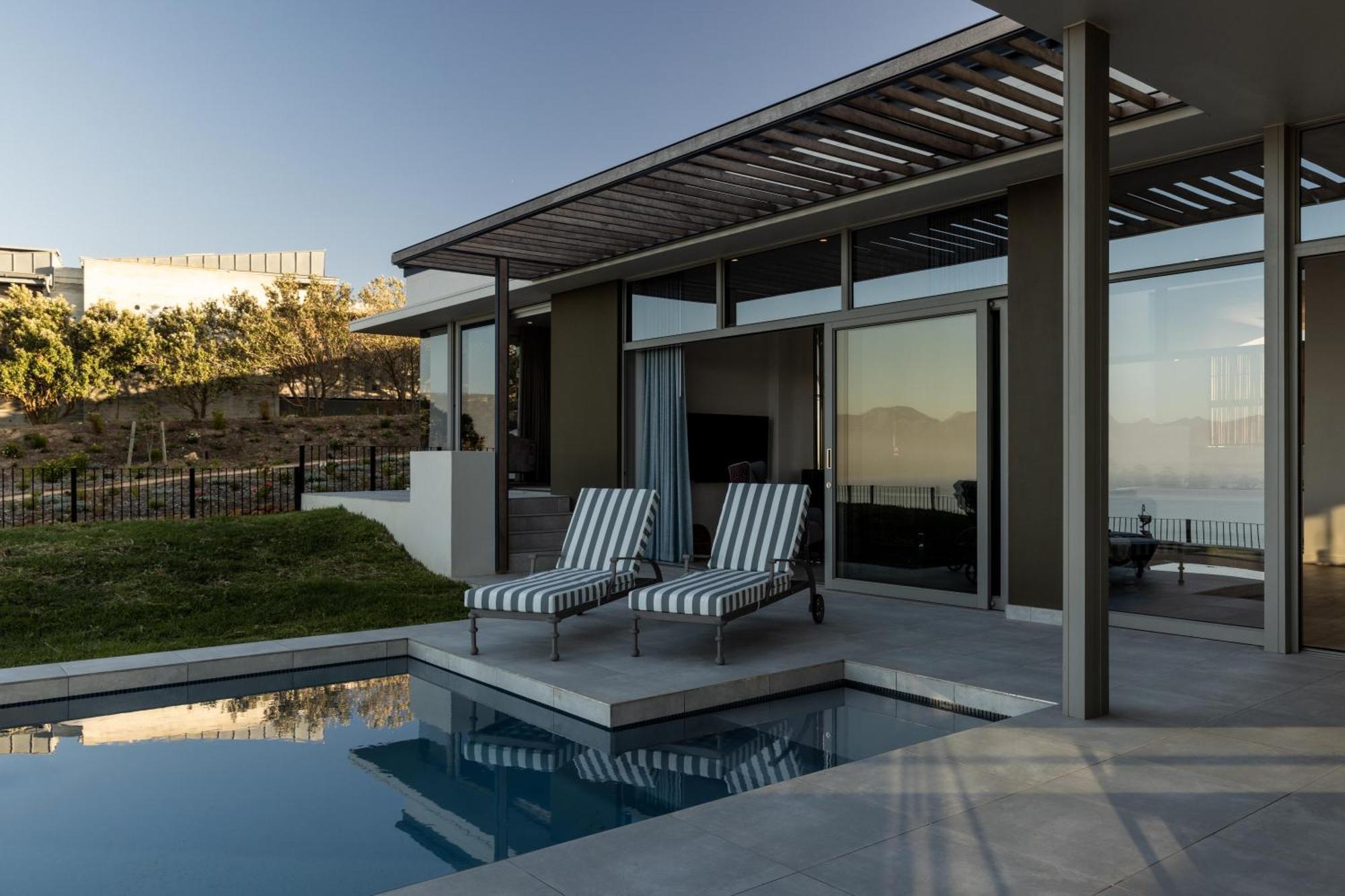 Azure Retreat Villa Hermanus Exterior photo