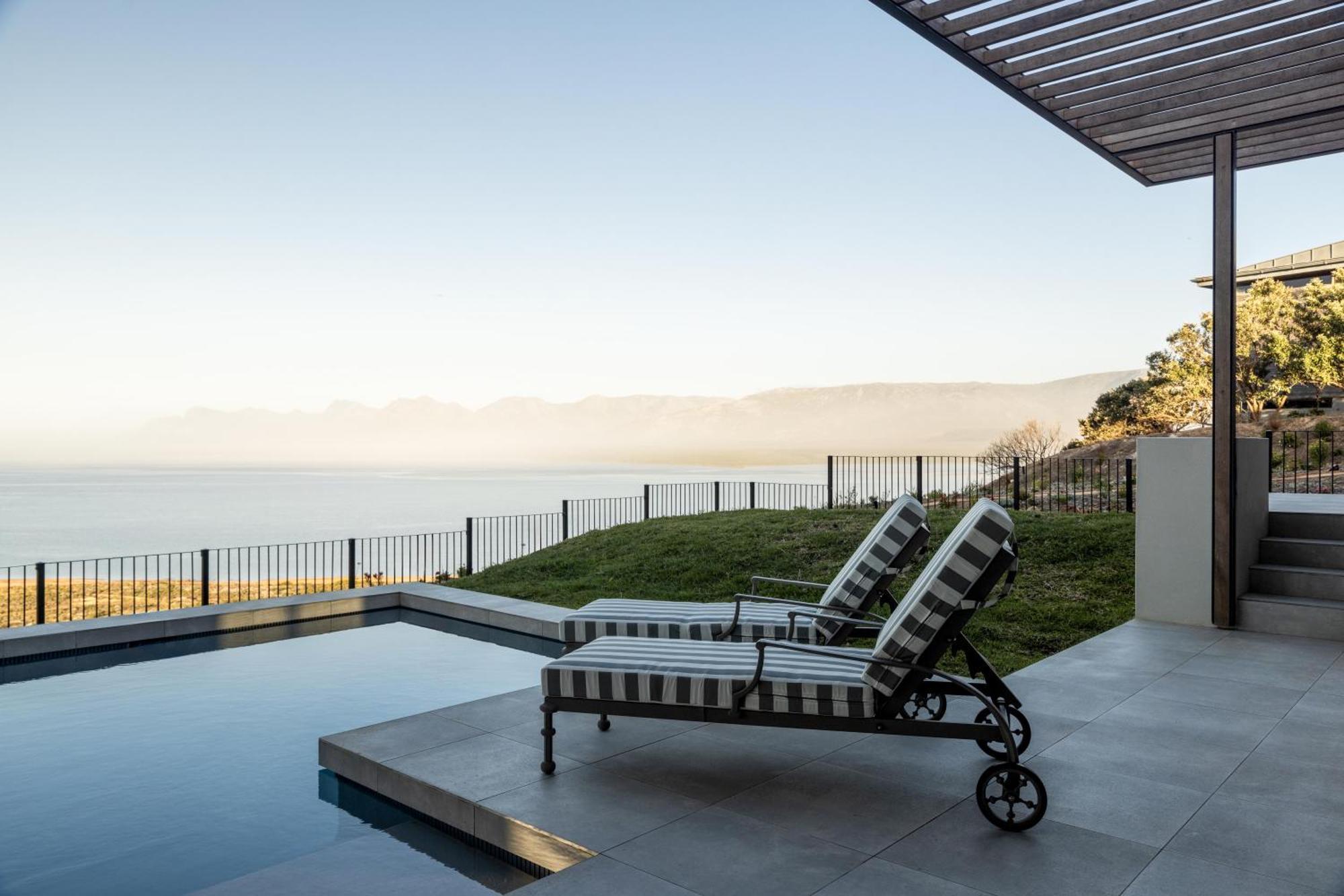 Azure Retreat Villa Hermanus Exterior photo